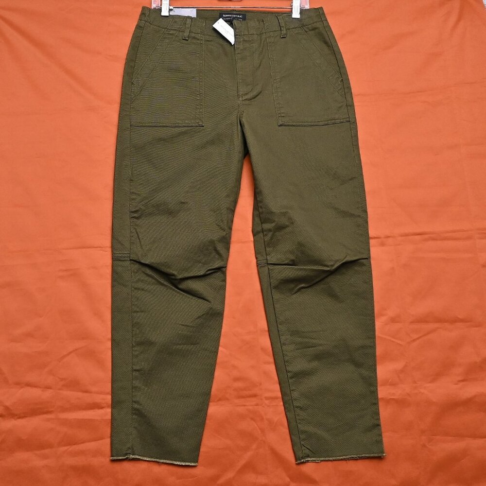 Banana Republic Girlfriend Authentic Chino Green Women's Pants Size 8 NWTS